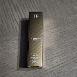 Tom Ford Soleil Liquid Lip Blush - Luxurious Gold